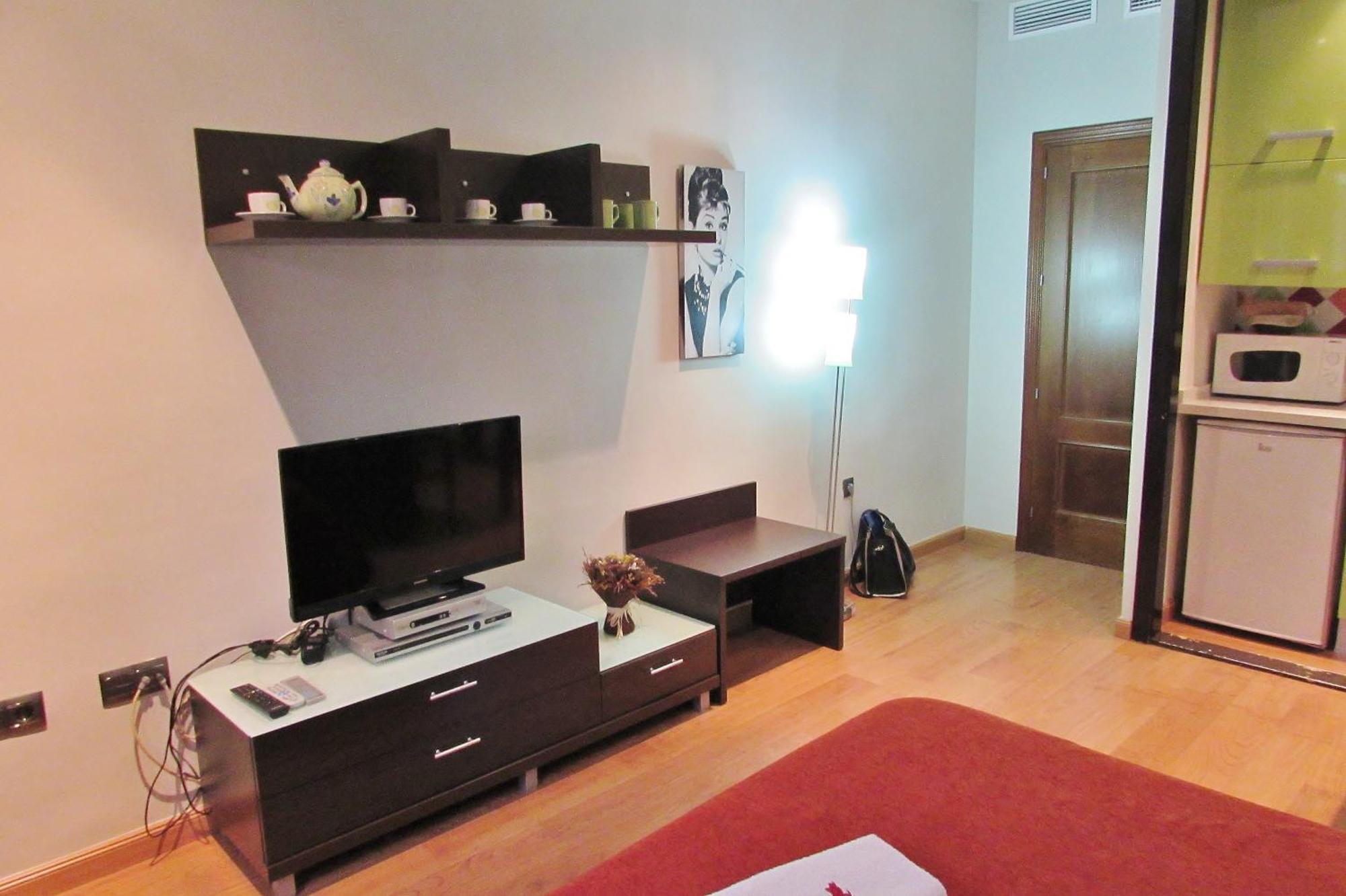 Apartamentos Turisticos Las Nieves Granada Ruang foto